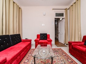 Hotel Cozy Nook by OYO Rooms