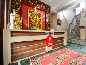 Hotel Cozy Nook by OYO Rooms