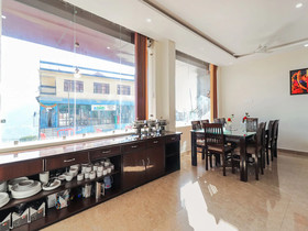 Hotel Grand Hills By OYO Rooms
