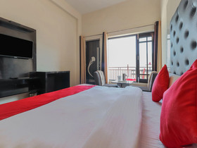 Hotel Grand Hills By OYO Rooms
