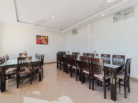 Hotel Grand Hills By OYO Rooms