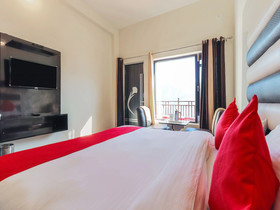Hotel Grand Hills By OYO Rooms