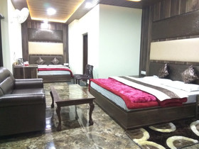 Hotel Himdhara
