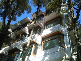 Modi Inn Rock Side