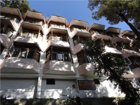 Modi Inn Rock Side