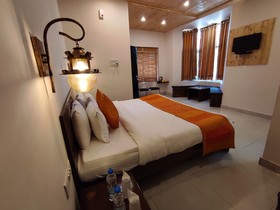 Aaroham Resort by Aamod at Dharamshala