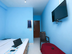Cozy Stay by OYO Rooms