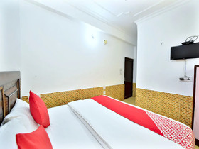 Hotel Snow Retreat by OYO Rooms