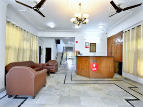 Hotel Snow Retreat by OYO Rooms