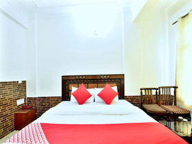 Hotel Snow Retreat by OYO Rooms