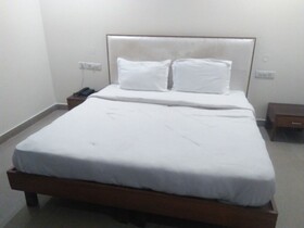Sakura Guest House