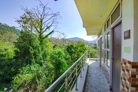 Sunita's Hotel & Restaurant by Fabhotels
