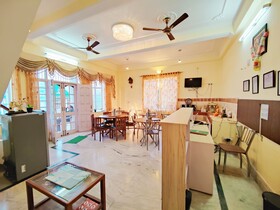 Hotel Madhuvan