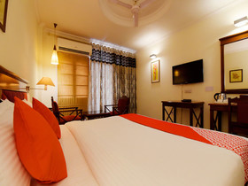 Kenwood Resorts