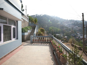 Shivalik Home Stay by OYO Rooms