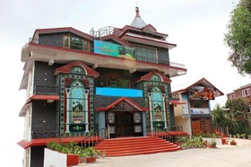 Hotel Himalayan Escape