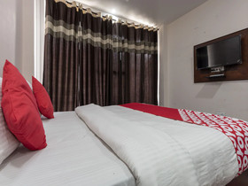 Diamond Vaishali By OYO Rooms