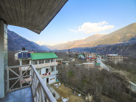 Hotel Jai By OYO Rooms