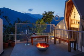 Tree of Life Eila Art Hotel, Naggar