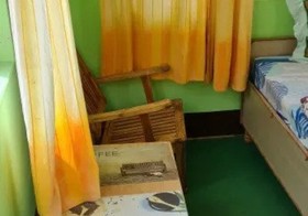 Piggy Hostel Kaza