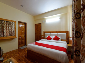 Anand Niwas By OYO Rooms