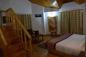 Bharhka Countryside Cottage Resort