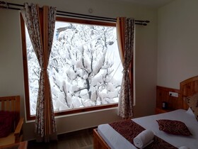 Elegance Retreat