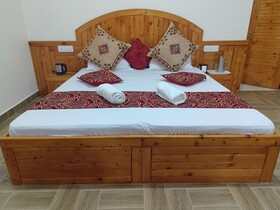 Elegance Retreat