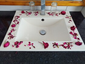 Elegance Retreat