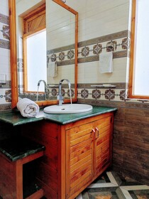 Elegance Retreat