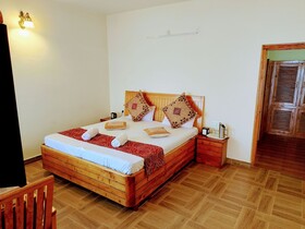 Elegance Retreat