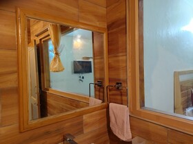 Elegance Retreat