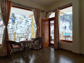 Elegance Retreat
