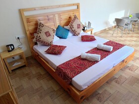 Elegance Retreat