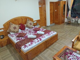 Elegance Retreat
