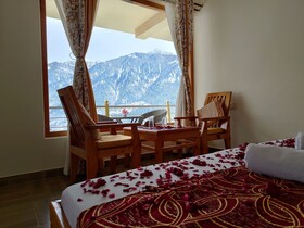 Elegance Retreat