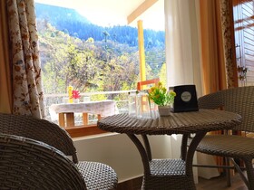 Elegance Retreat