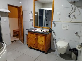 Elegance Retreat