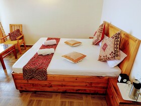 Elegance Retreat