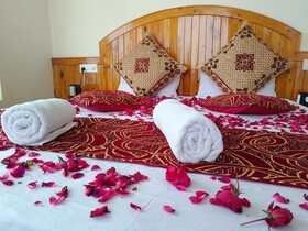 Elegance Retreat