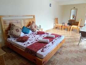 Elegance Retreat