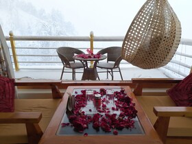 Elegance Retreat