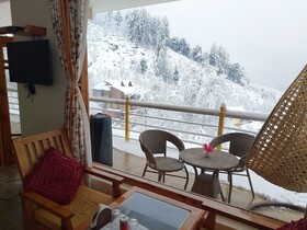 Elegance Retreat
