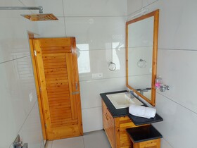 Elegance Retreat