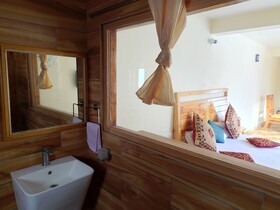 Elegance Retreat