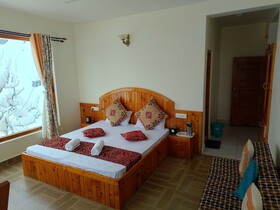 Elegance Retreat