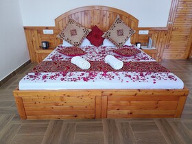Elegance Retreat