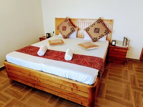 Elegance Retreat