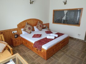 Elegance Retreat