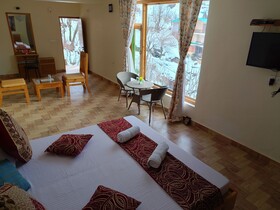 Elegance Retreat
